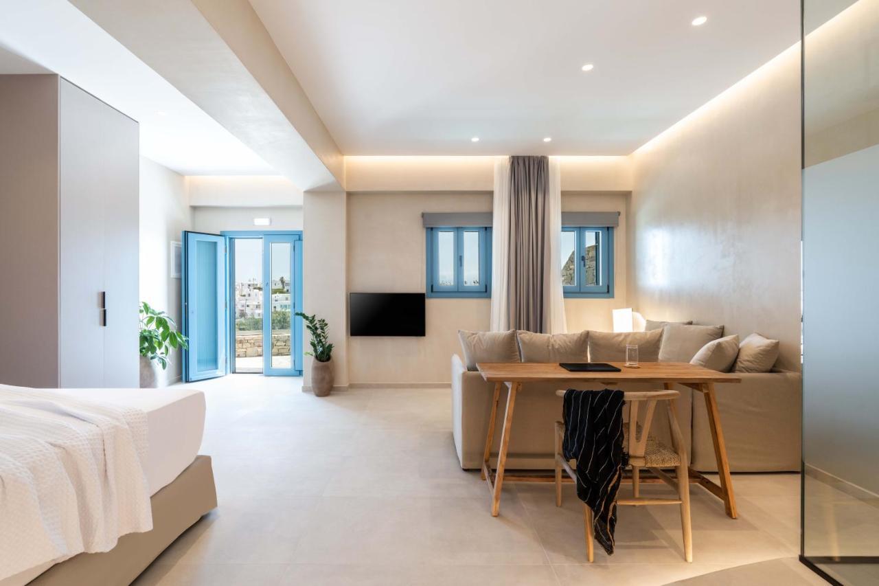 נאוסה Aura Suites Paros מראה חיצוני תמונה
