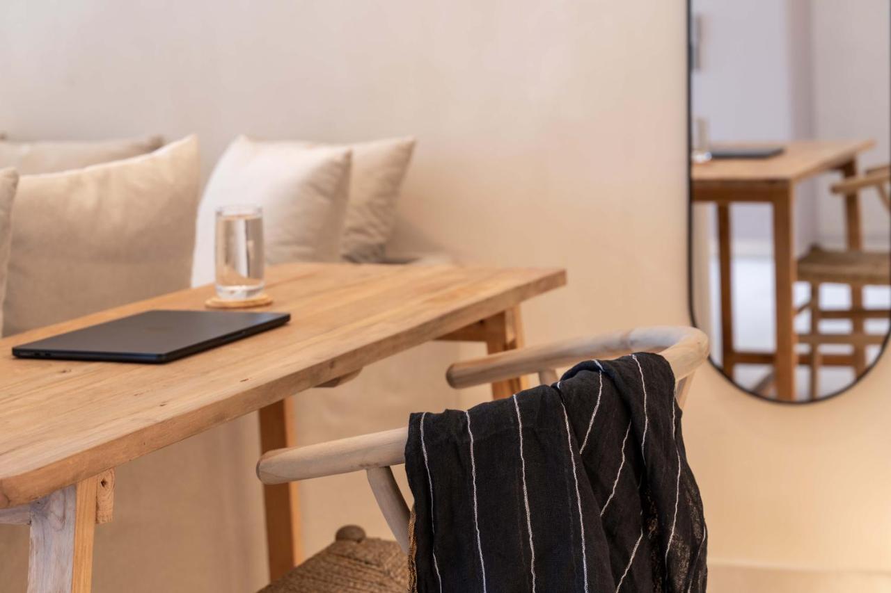 נאוסה Aura Suites Paros מראה חיצוני תמונה