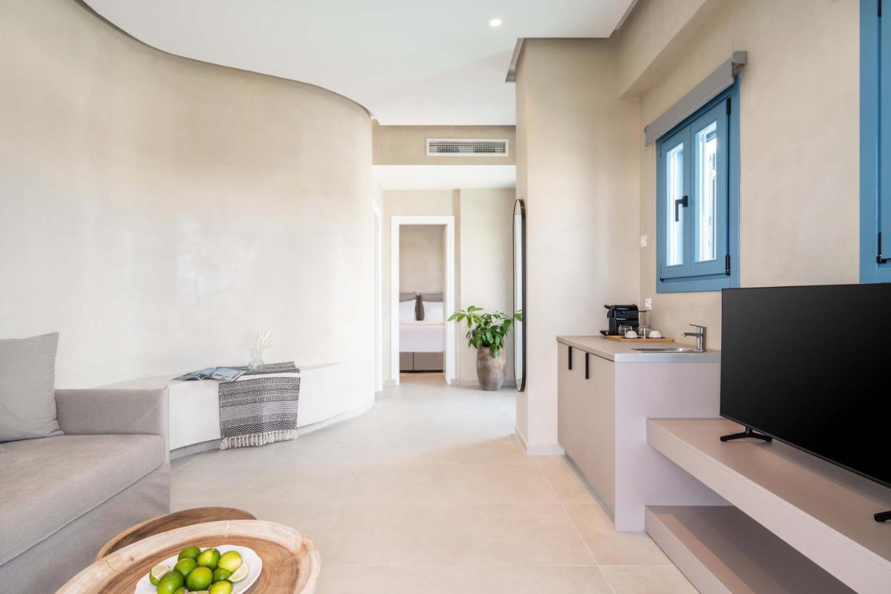 נאוסה Aura Suites Paros מראה חיצוני תמונה
