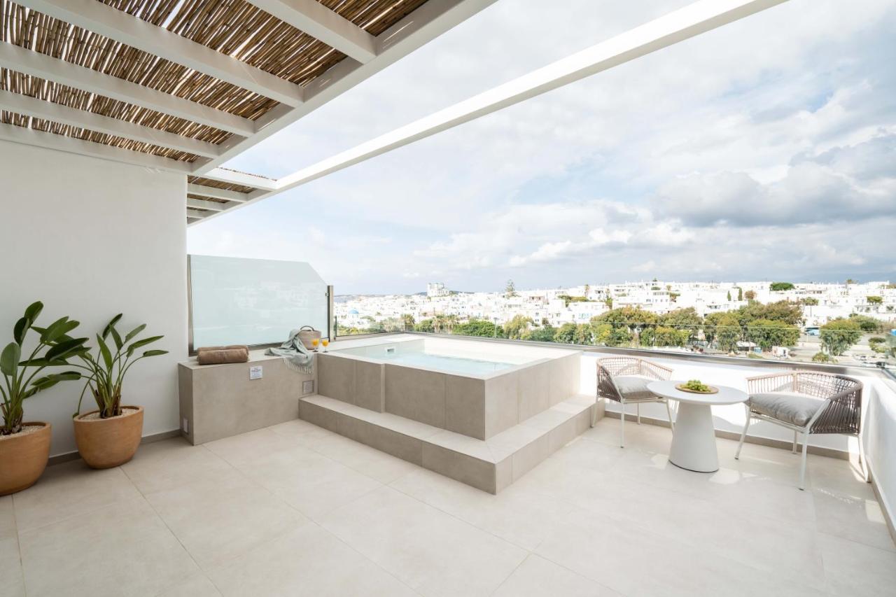 נאוסה Aura Suites Paros מראה חיצוני תמונה